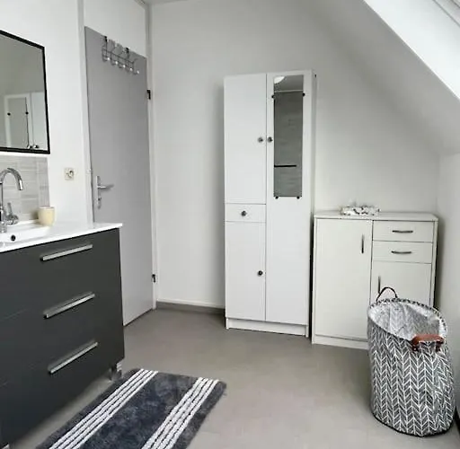 Hébergement de vacances Vive La Vie - Maison De Famille à Proche *